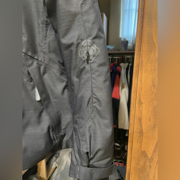 Helly Hansen Charcoal Ski/Winter Jacket - Picture 7 of 15